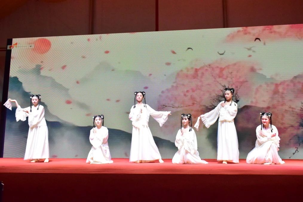 青春创未来 梦想谱华章｜绍外2024元旦迎新文艺汇演圆满落幕！